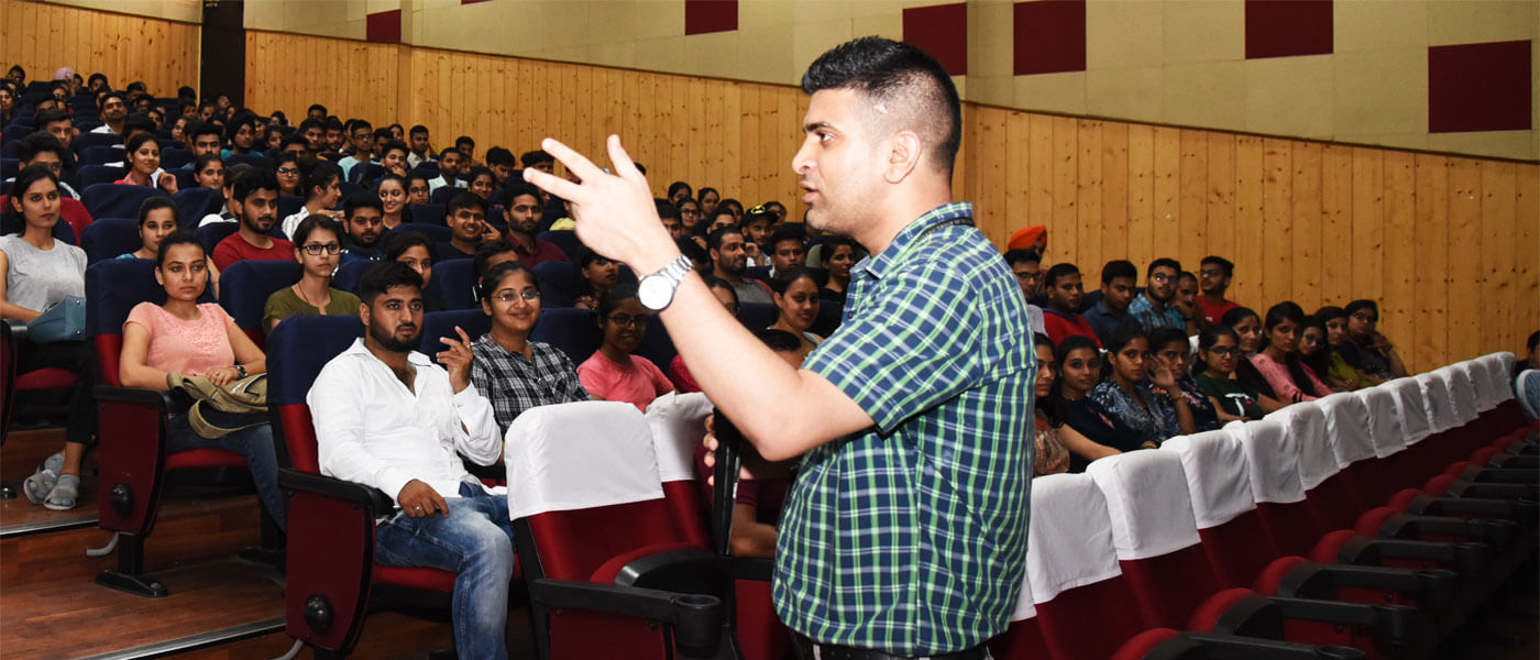 Case discussion on Management Lessons from the Movie-Kesari and Padman 